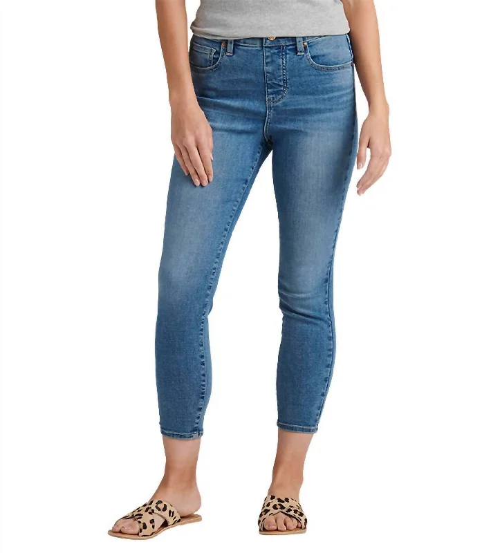 High Rise Valentina Skinny Crop Jean In Boardwalk