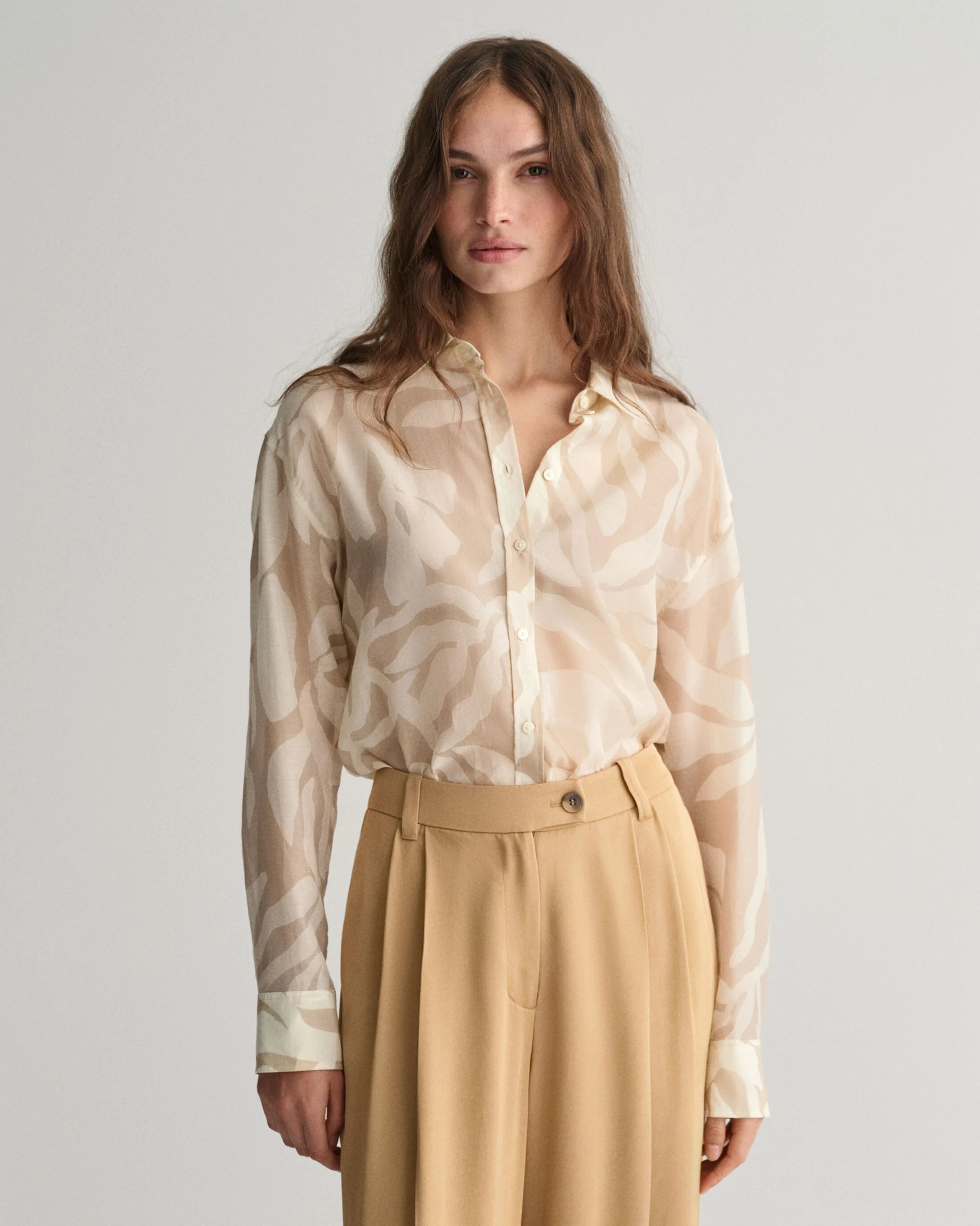 Gant Womens Palm Silk Shirt - Dry sand